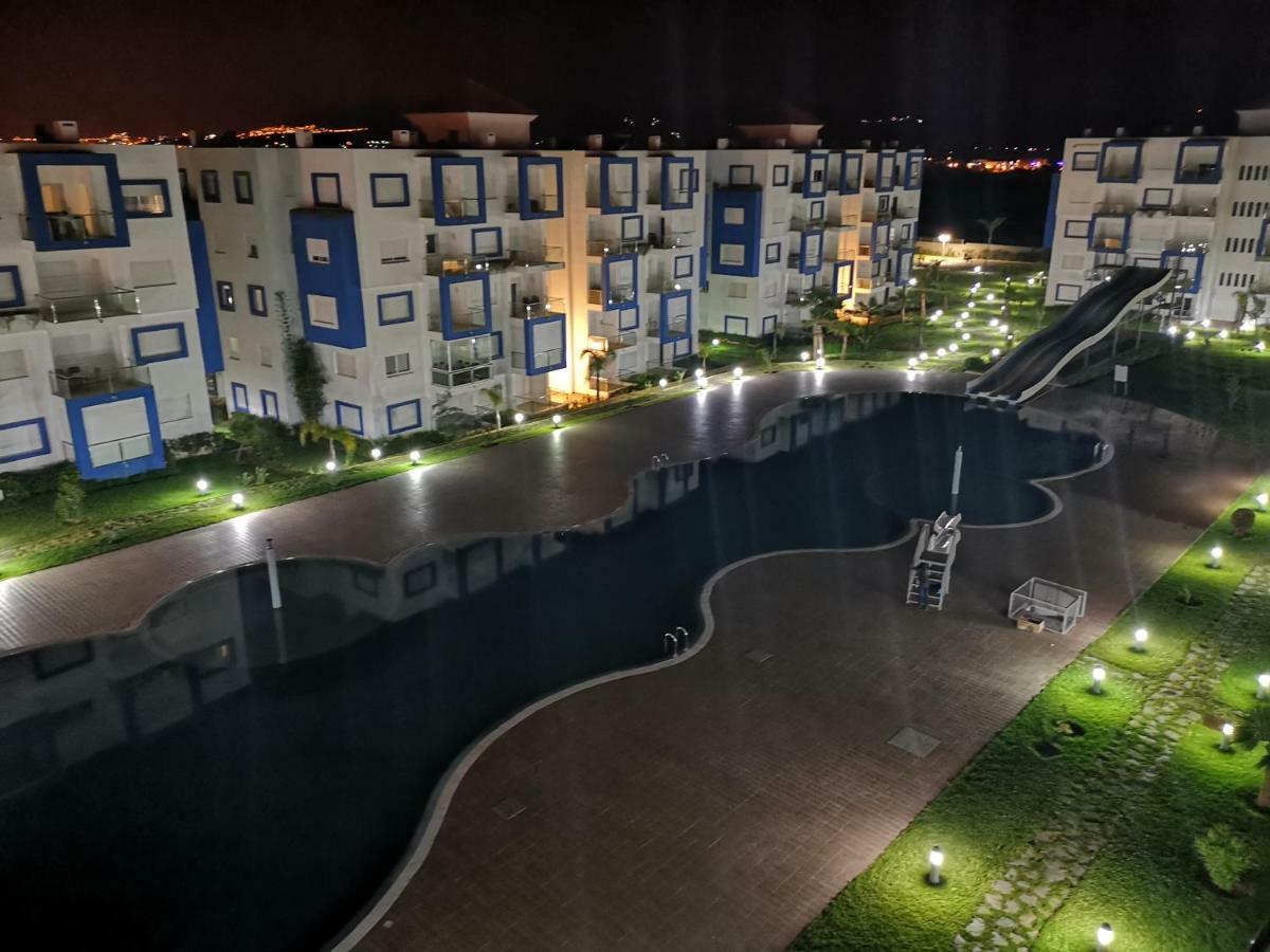 Kariat Cabo - Appartement Charmant, Climatise Avec Vue Piscine Cabo Negro Eksteriør billede